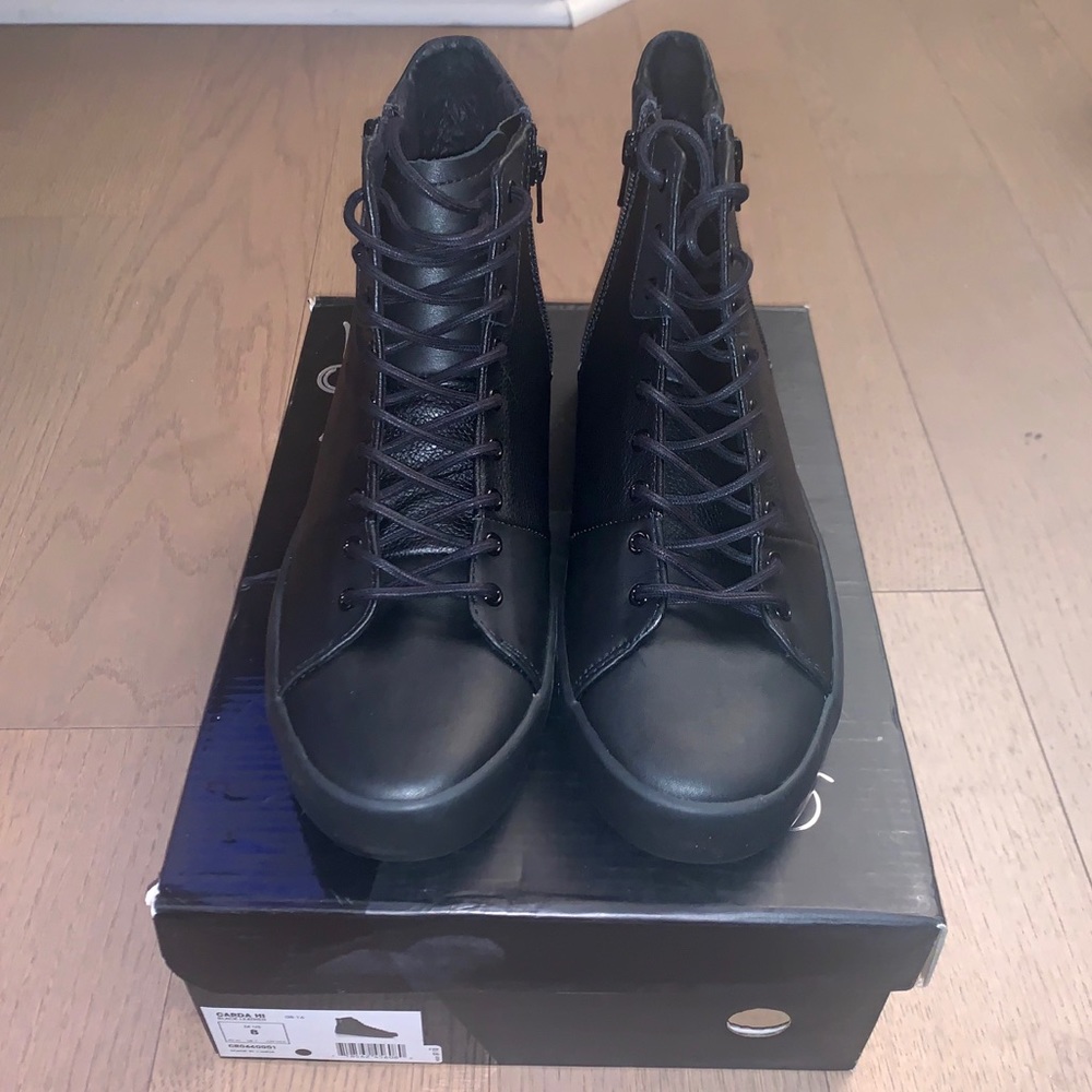 Creative Recreation leather sneaker